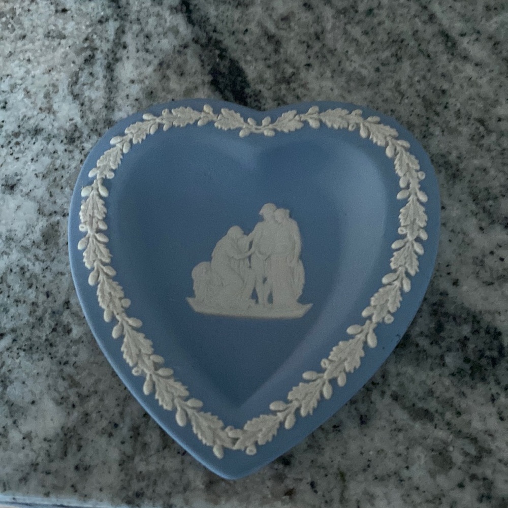 Wedgwood heart shaped dish